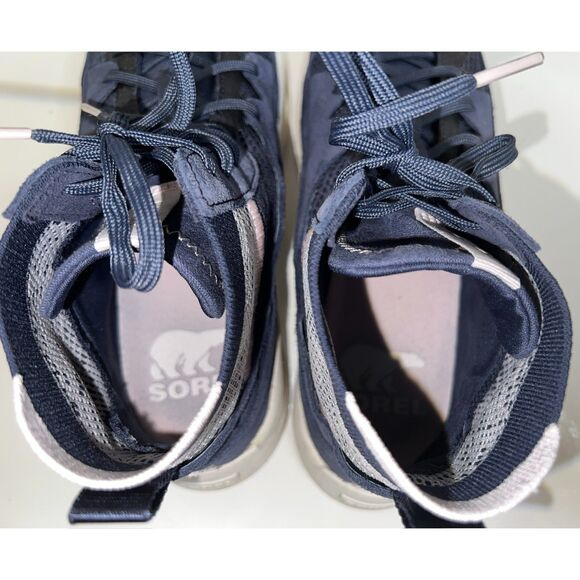 Sorel Women's ONA 503 Mid-Sneaker in blue. Size 9. - Picture 4 of 8